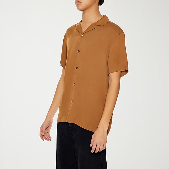 Forever 21 Mens Short Sleeve Button-Down Shirt