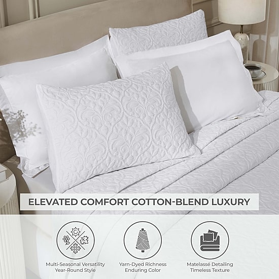 SUPERIOR® Vineyard Matelasse Floral Scroll Floral Coverlet