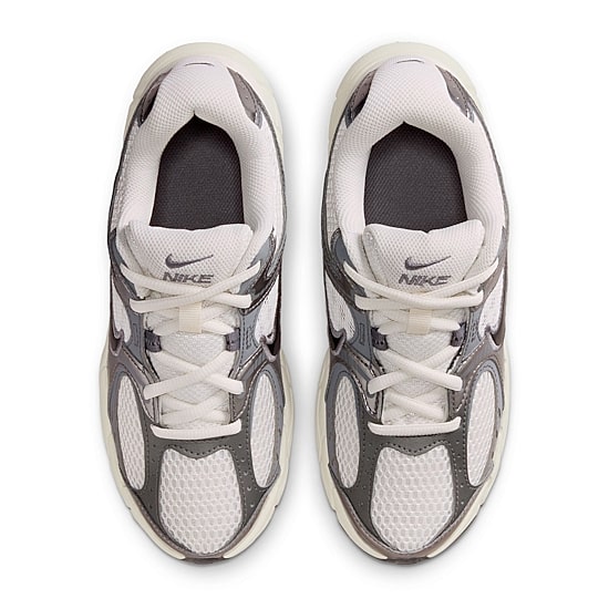 Nike V5 RNR Big Kid Unisex Sneakers