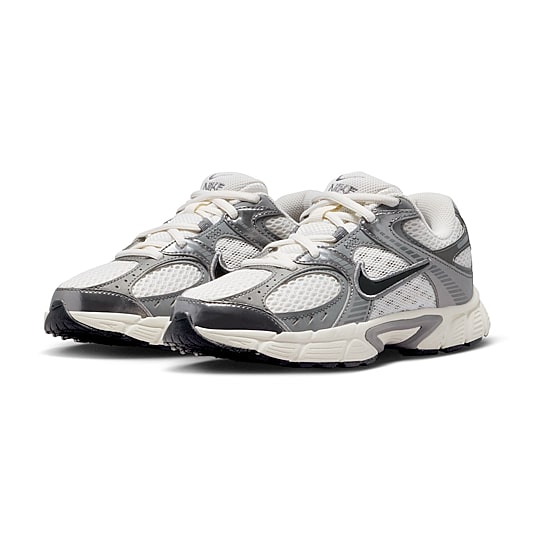 Nike V5 RNR Big Kid Unisex Sneakers