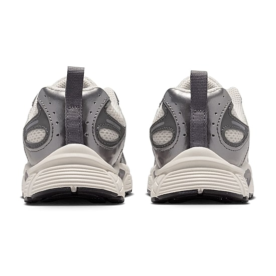 Nike V5 RNR Little Kid Unisex Sneakers