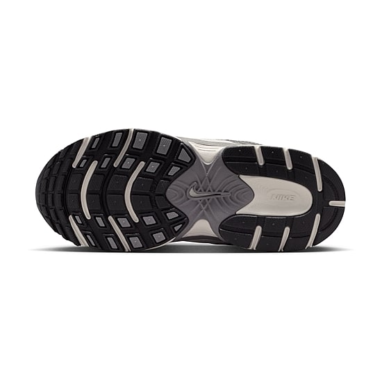 Nike V5 RNR Little Kid Unisex Sneakers