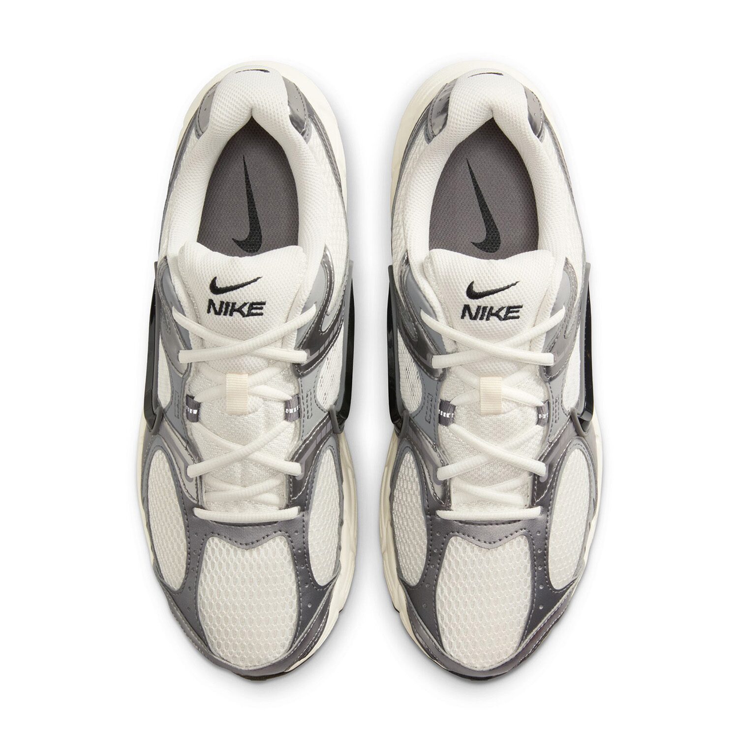 Nike V5 RNR Mens Sneakers