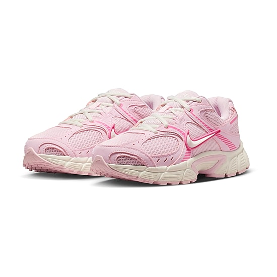 Nike V5 RNR Womens Sneakers