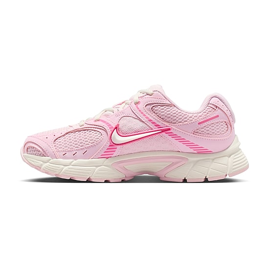 Nike V5 RNR Womens Sneakers