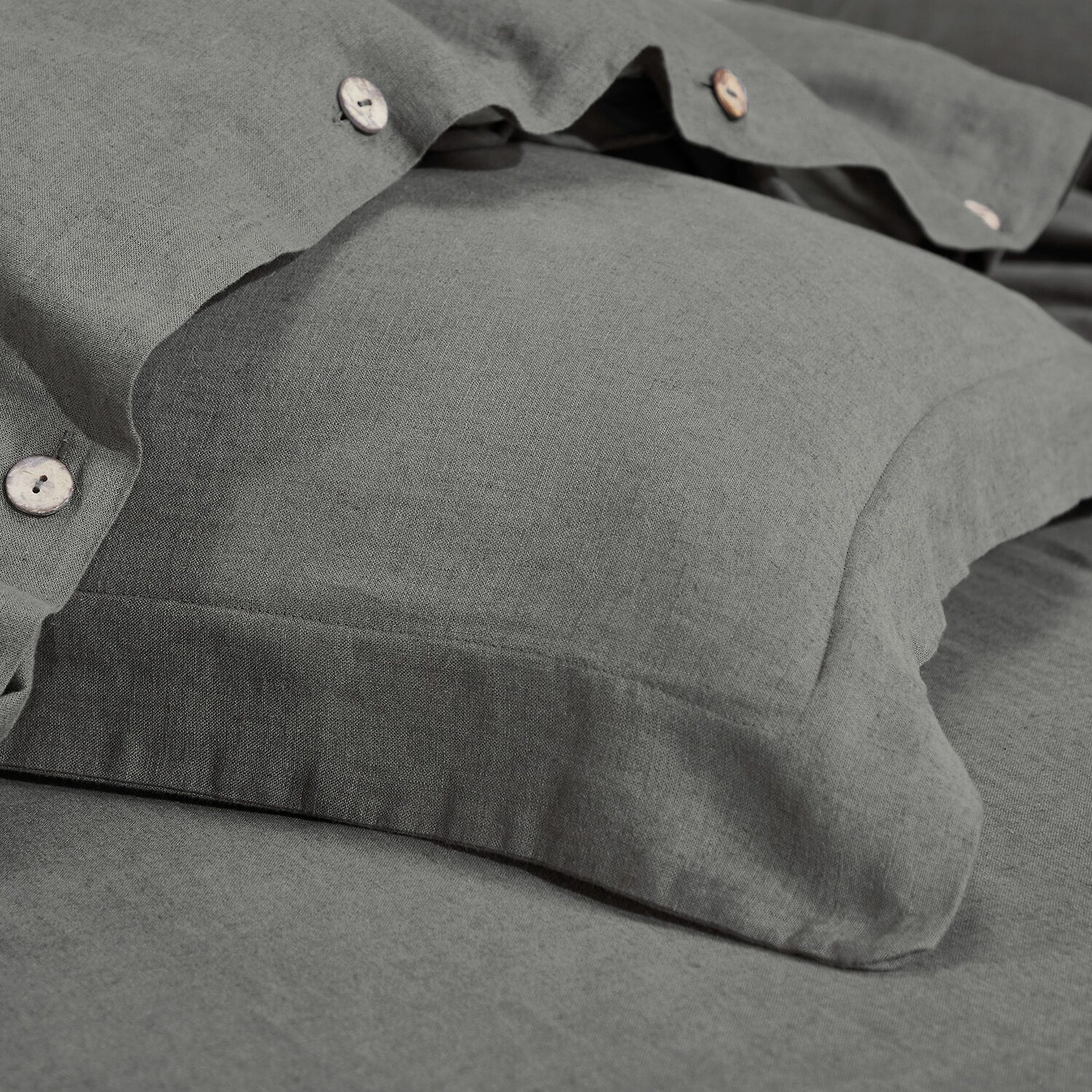 SUPERIOR® Orion Linen Garment Washed Soft Reversible Duvet Cover