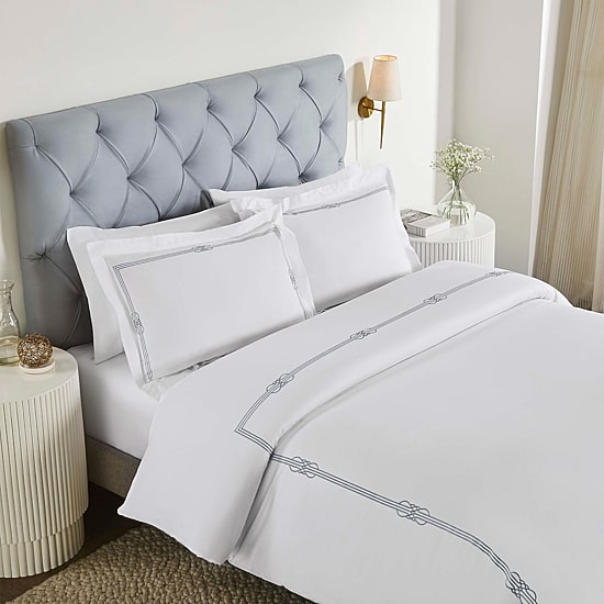 SUPERIOR® Moonlawn Cotton Embroidered Floral Duvet Cover