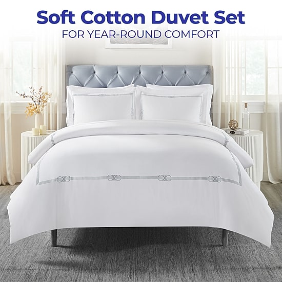 SUPERIOR® Moonlawn Cotton Embroidered Floral Duvet Cover