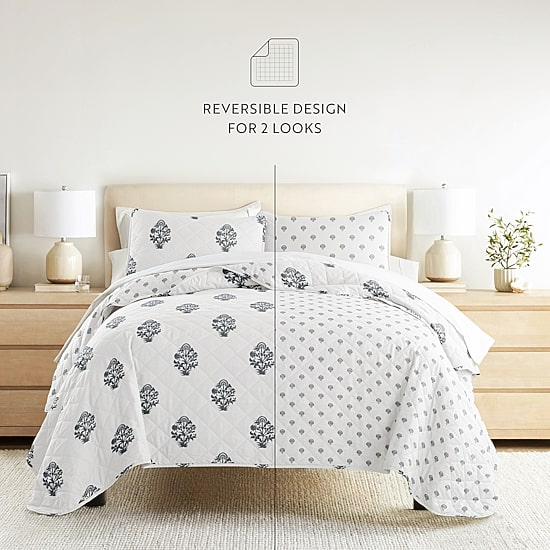 Casual Comfort Pattern Reversible Quilt Set