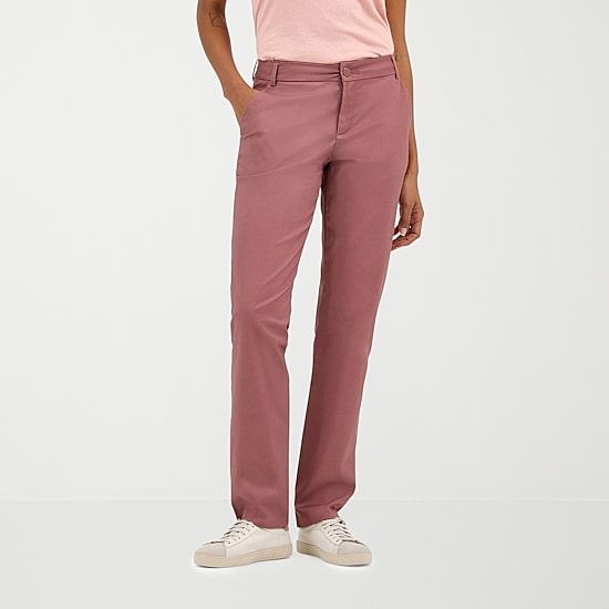 Lee® Womens Wrinkle Free Relaxed Pant