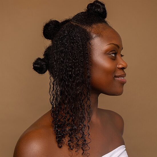 Design Essentials Almond & Avocado Moisturizing & Detangling Leave In Conditioner 12 oz.
