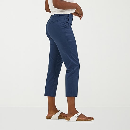 Lee Wrinkle Free Womens Stretch Fabric Straight Mid Rise Capri Pant