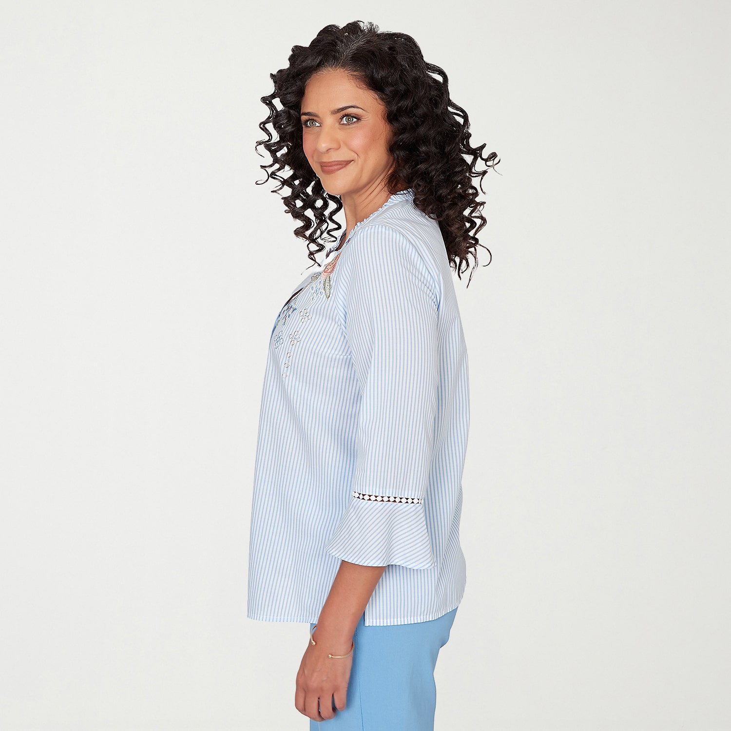 Alfred Dunner St Augustine Womens Split Crew Neck 3/4 Sleeve Embroidered Blouse