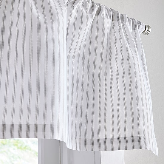 CHF James 3-pc. Rod Pocket Window Tier