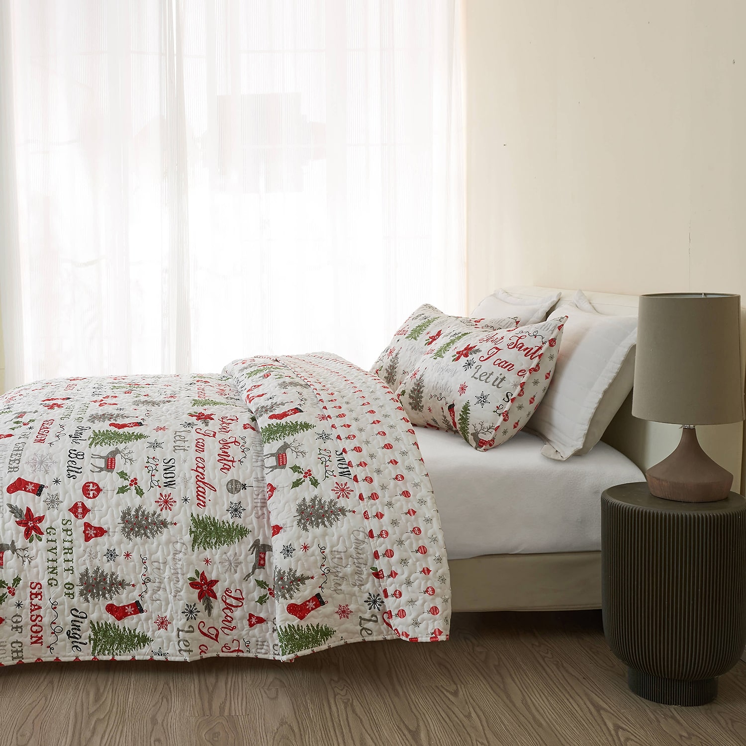 Linery Christmas Holiday Reversible Quilt Set