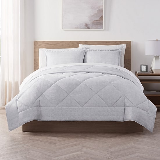 Serta® Supersoft Cooling Midweight Comforter Set