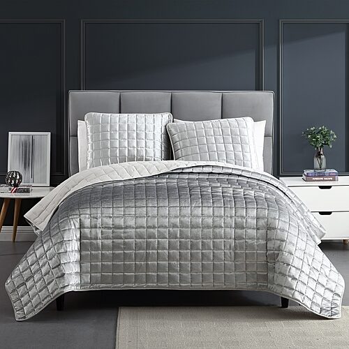 Riverbrook Home Riverbrook Home Lyndon 3 Pc Quilt Set 3-pc. Lightweight Comforter Set, One Size, Silver