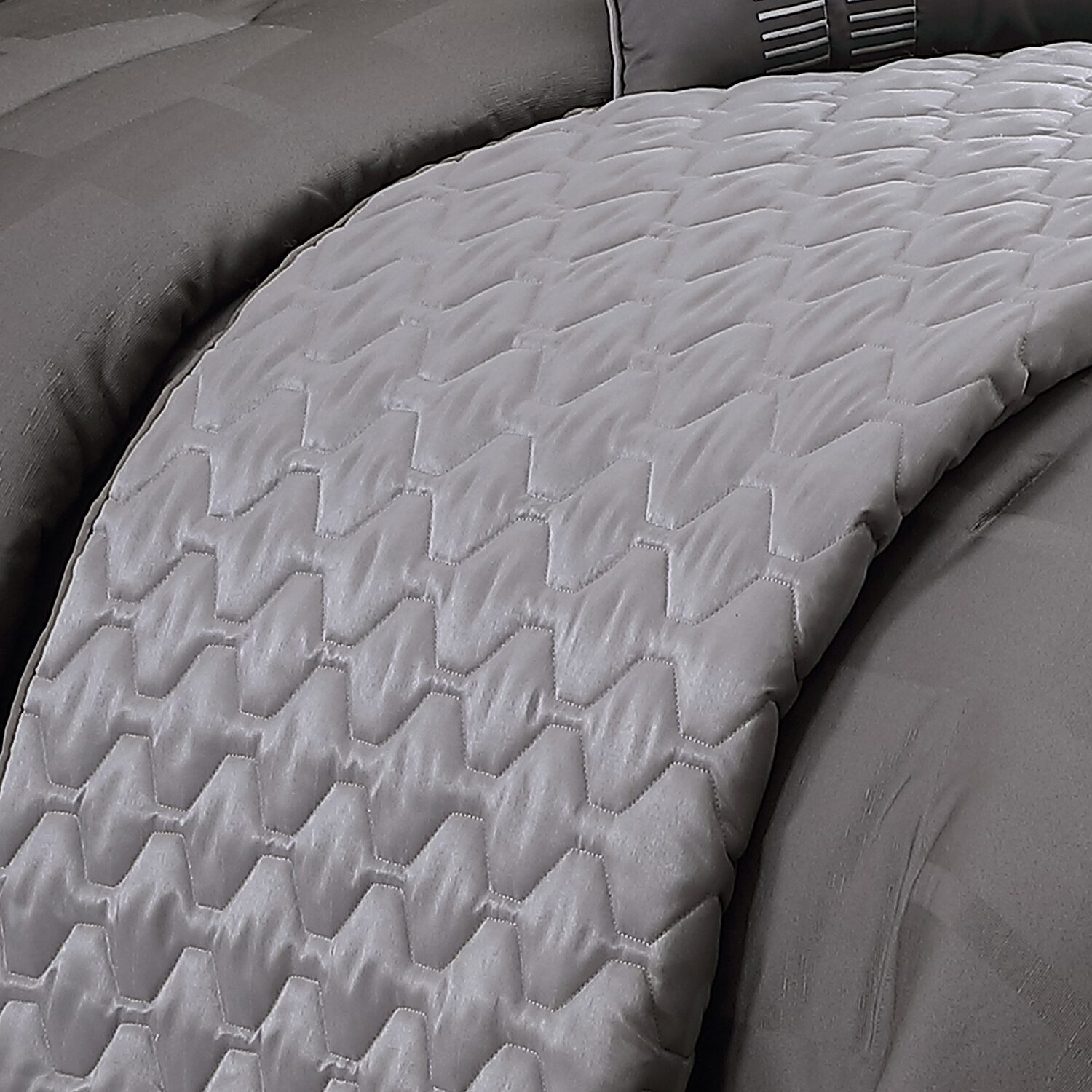 Riverbrook Home Gilmore 10-pc. Jacquard Midweight Comforter Set
