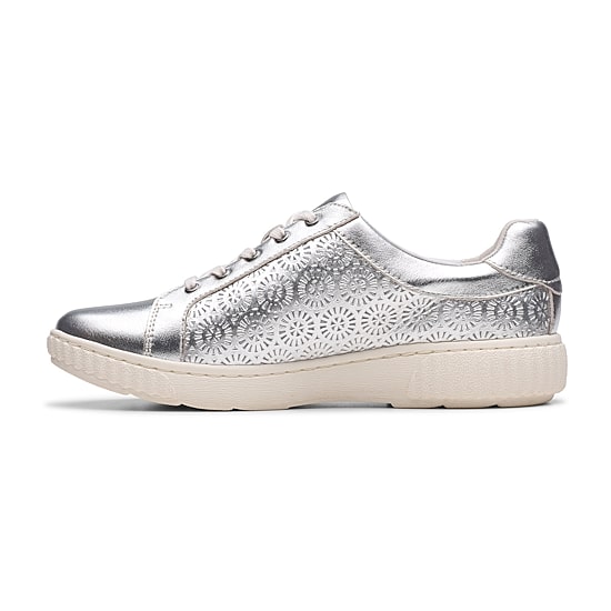 Clarks Caroline Rio Womens Round Slip-On Shoe