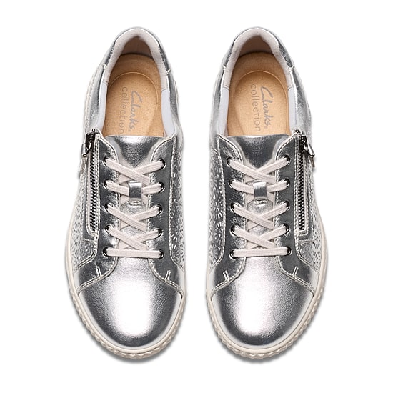 Clarks Caroline Rio Womens Round Slip-On Shoe