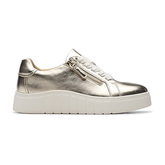 Clarks Mykah Joy Womens Round Slip-On Shoe