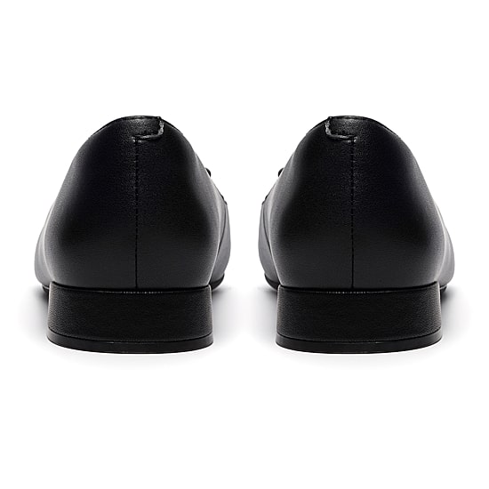 Clarks Natalyn Womens Pointed Closed Toe Ballet Flats
