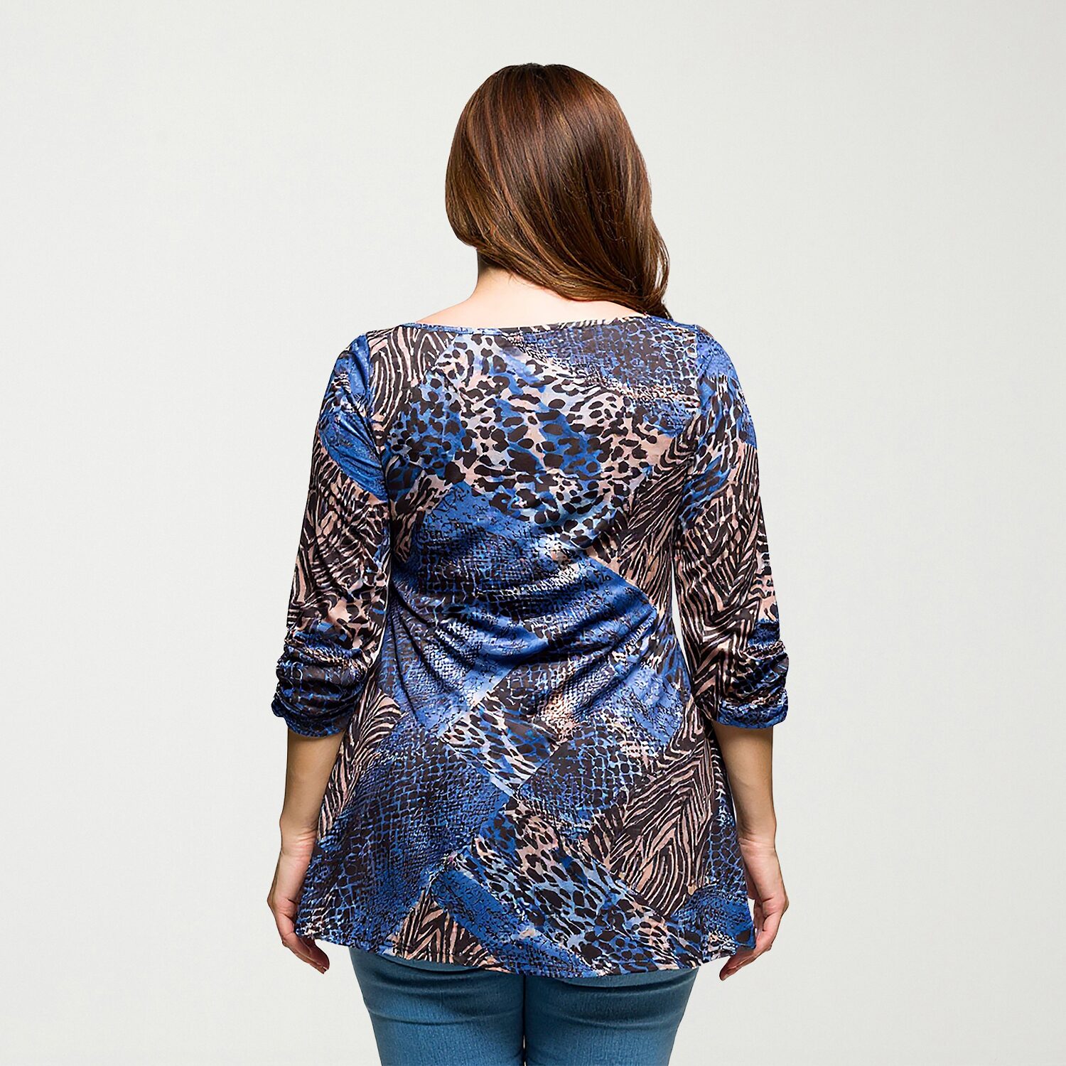 24seven Comfort Apparel Plus Womens Round Neck 3/4 Sleeve Tunic Top