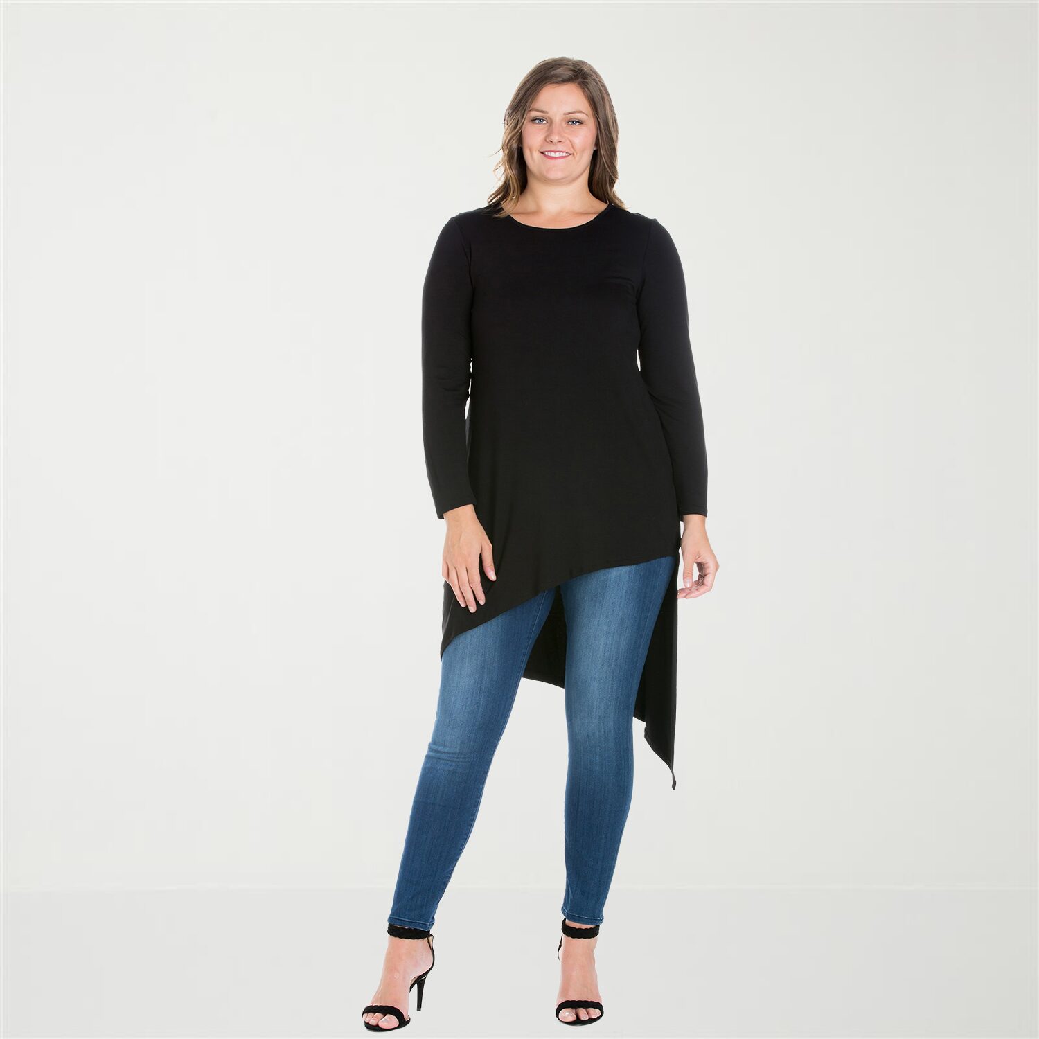 24seven Comfort Apparel Plus Womens Round Neck Long Sleeve Tunic Top