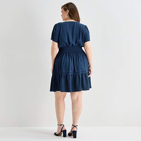 Be by CHETTA B Womens Plus Split Crew Neck Short Sleeve Fitted Fit + Flare Dress