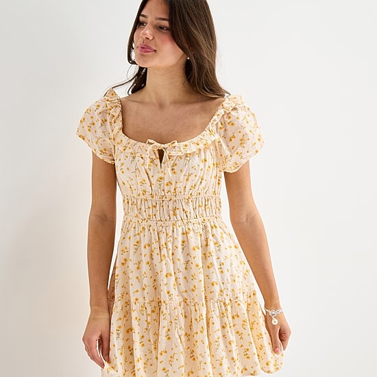 Arizona Womens Juniors Square Neck Short Sleeve Floral Empire Waist Dress