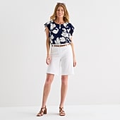 Liz Claiborne Womens 11" Mid Rise Bermuda Short