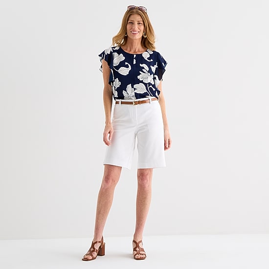 Liz Claiborne Womens 11" Mid Rise Bermuda Short