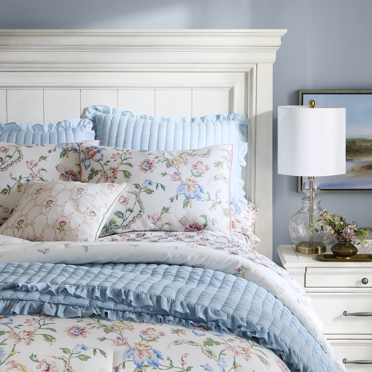 Martha Stewart Blue Ruffle REVERSIBLE Quilt