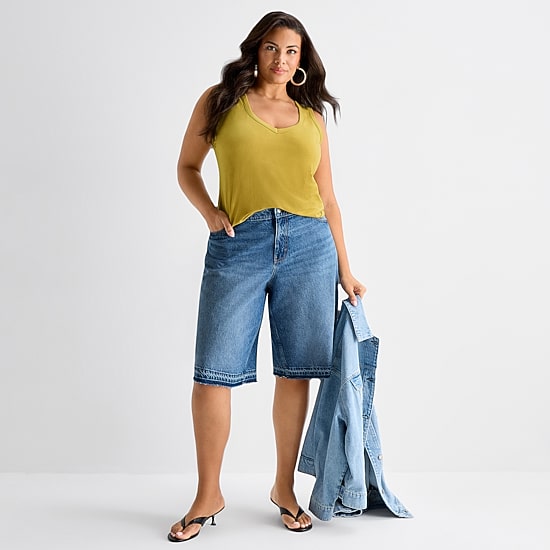 Ashley Graham Womens Plus Tall V Neck Sleeveless Tank Top