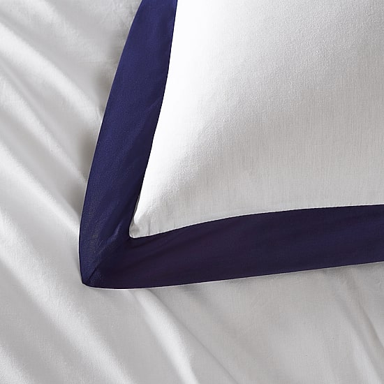Brooklyn Loom Hotel Border 3-pc. Easy Care Comforter Set
