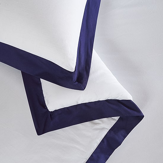 Brooklyn Loom Hotel Border 3-pc. Easy Care Comforter Set