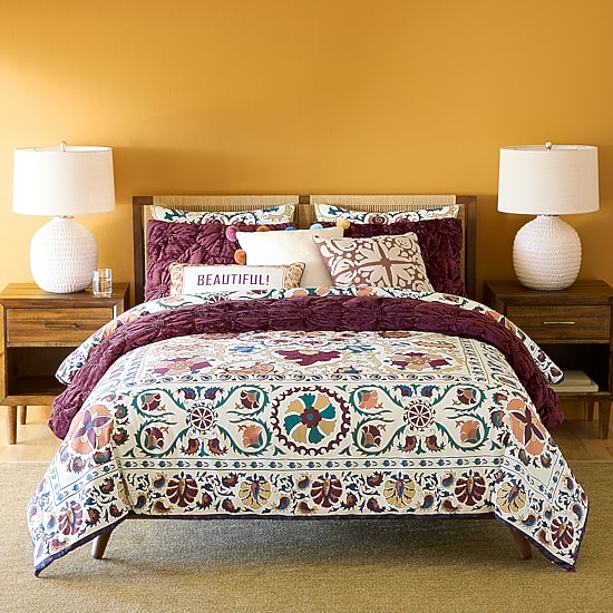 Jenny Martinez Berta 3-pc. Medallion Midweight Comforter Set