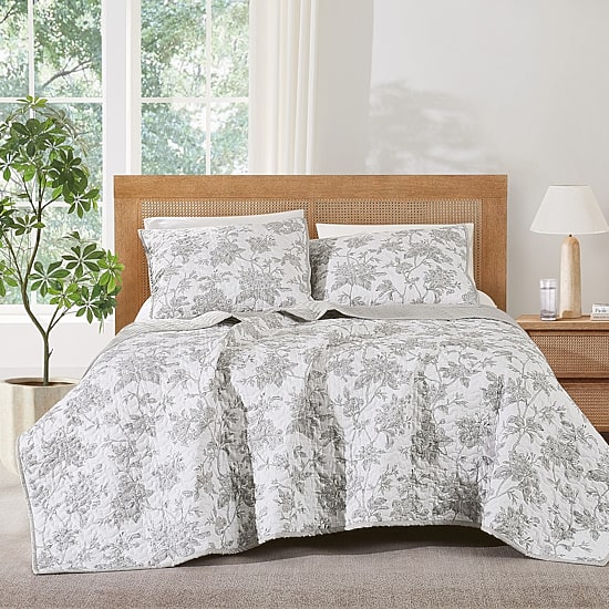 Brooklyn Loom Mila Floral 3-pc. Easy Care Quilt Set