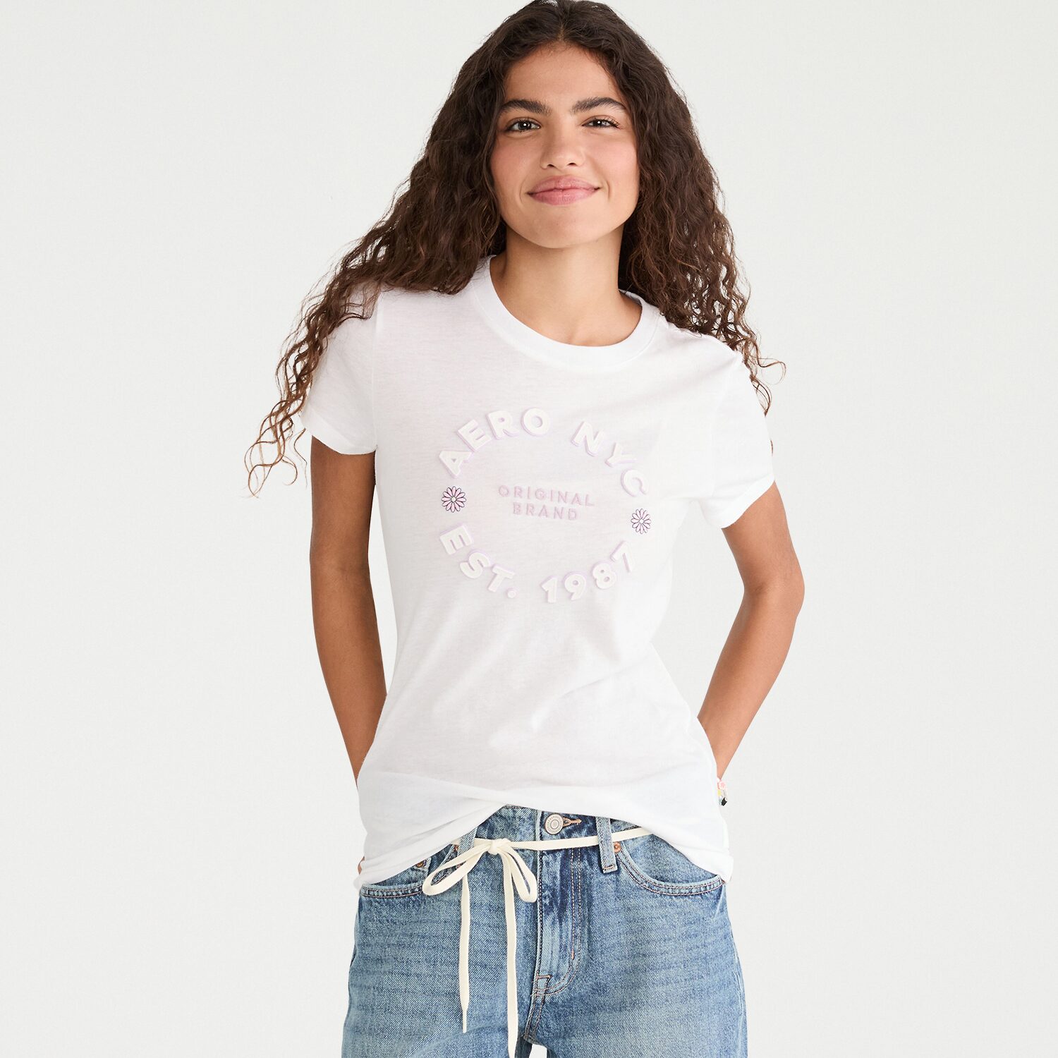 AEROPOSTALE Womens Juniors Crew Neck Short Sleeve Regular Fit Graphic T-Shirt