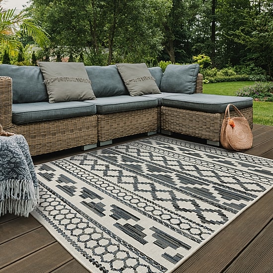 Covington Home Trieste Tribal Geometric Indoor Outdoor Rectangular Area Rug