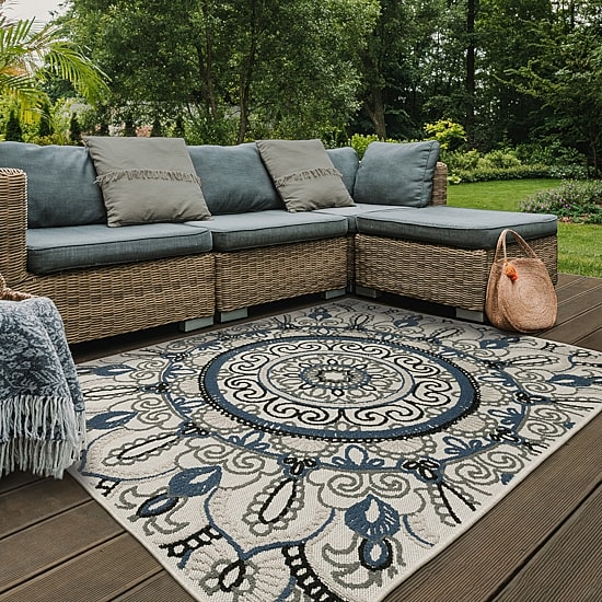 Covington Home Trieste Boho Medallion Indoor Outdoor Rectangular Area Rug