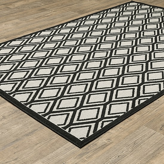 Covington Home Trieste Double Diamond Indoor Outdoor Rectangular Area Rug