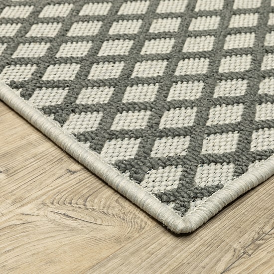Covington Home Trieste Lattice Diamond Indoor Outdoor Rectangular Runner