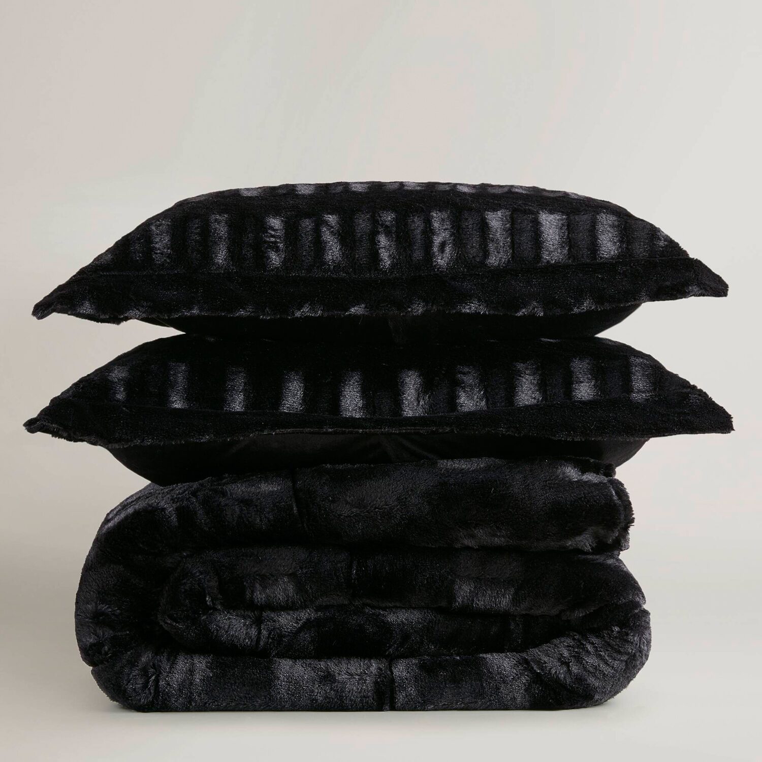 Madison Park Margot Faux Fur Lightweight Comforter Set