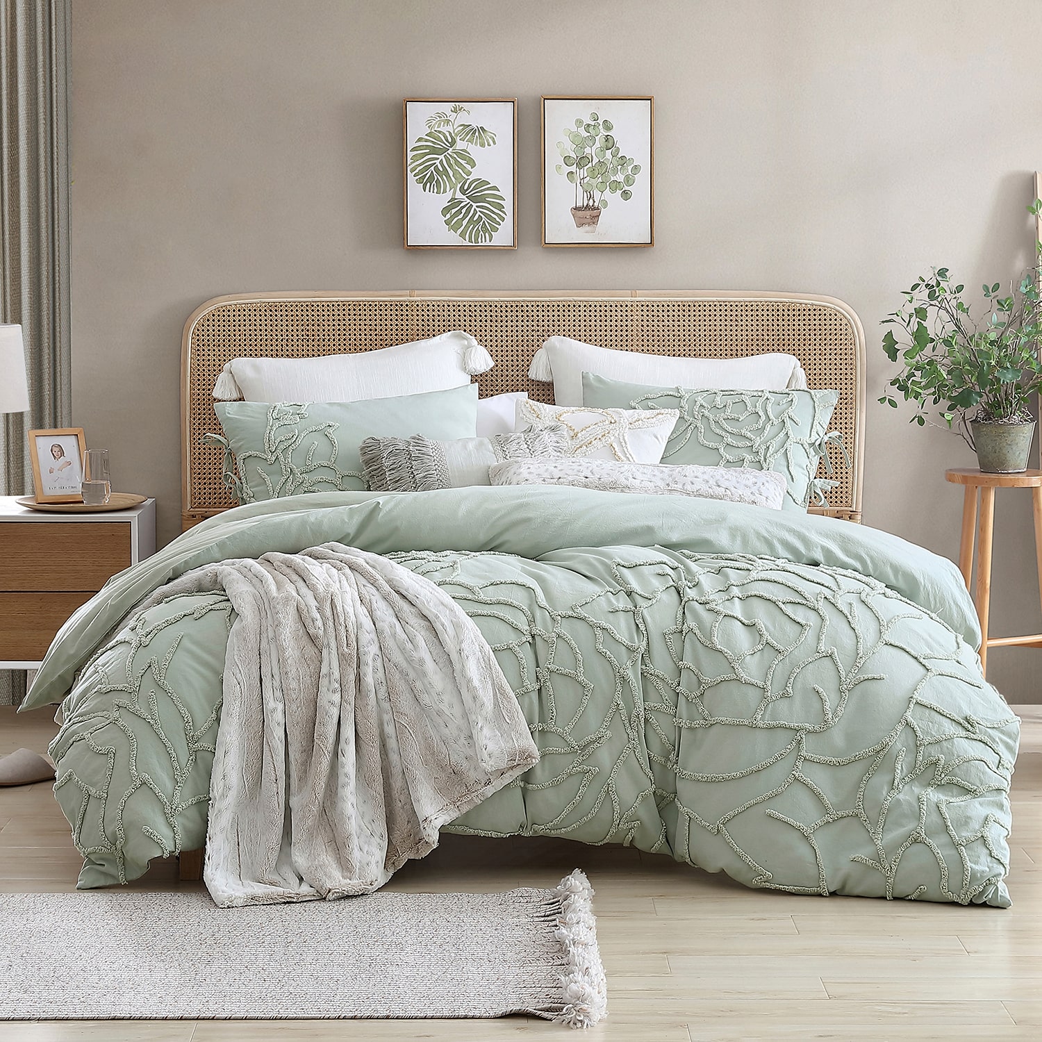 Peri Home Chenille Rose 2-pc. Easy Care Comforter Set