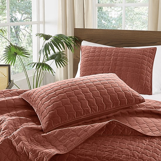 Brooklyn Loom Matte Cotton Velvet Wavy Stitch Easy Care Quilt Set