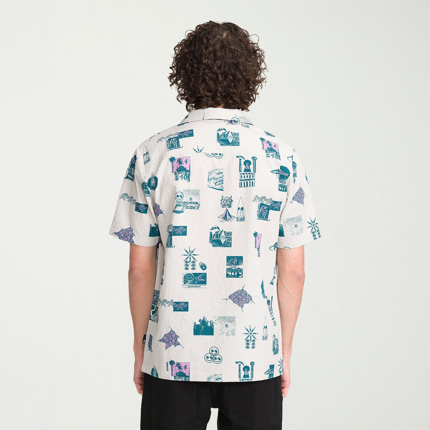 VOLCOM Mens Short Sleeve Camp Shirt