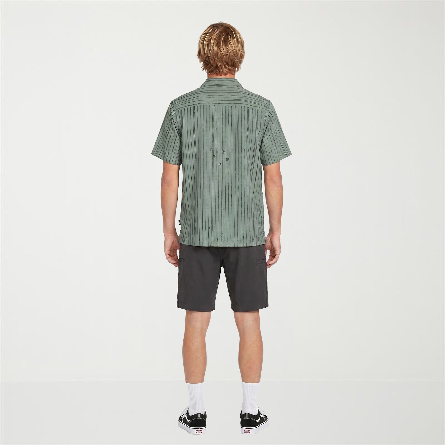VOLCOM Mens Short Sleeve Camp Shirt