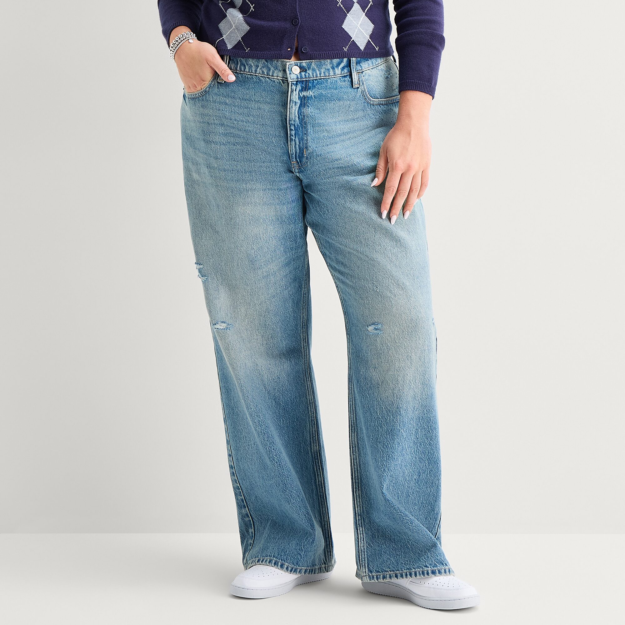 Arizona Womens Low Rise Straight Leg Jean