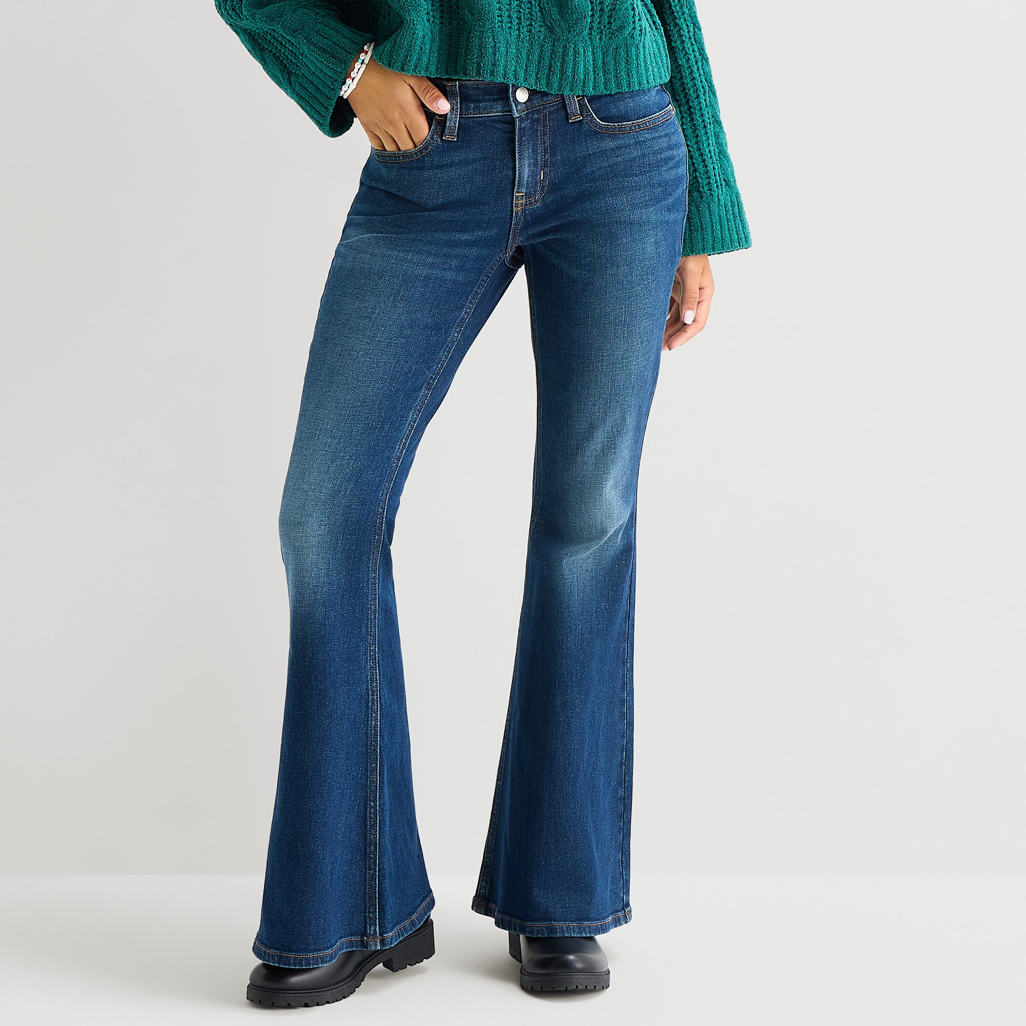 Arizona Womens Low Rise Flare Leg Jean